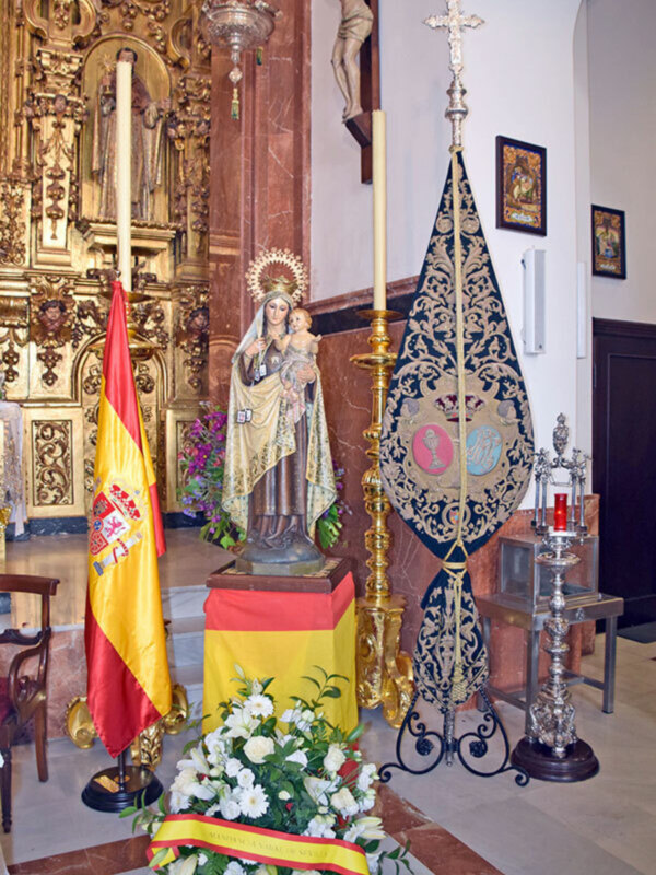 La Comandancia Naval hispalense celebró la misa del Carmen en la capilla de los Marineros el día de su Festividad 