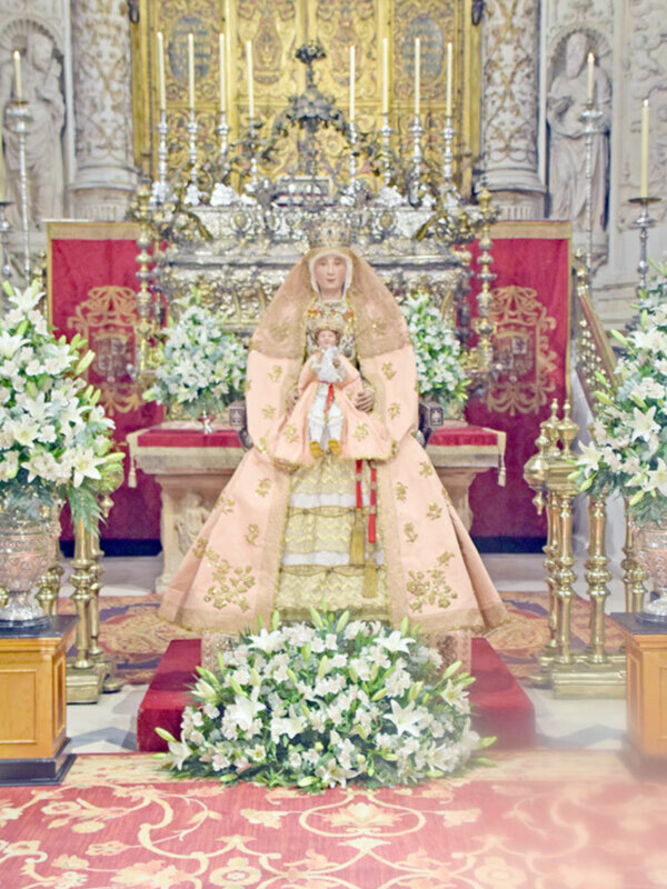 Este jueves han comenzado los cultos entre los que se recupera tras dos años la procesión del 15 de agosto.