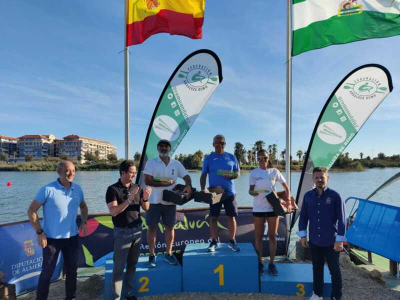 El remo sevillano brilla en los Campeonatos de Andalucía de velocidad y yolas