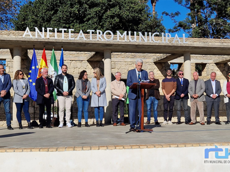 Chipiona celebró ayer con un acto institucional el Día de la Bandera de Andalucía