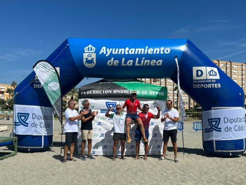 Medallas sevillanas en el Andaluz de remo beach sprint