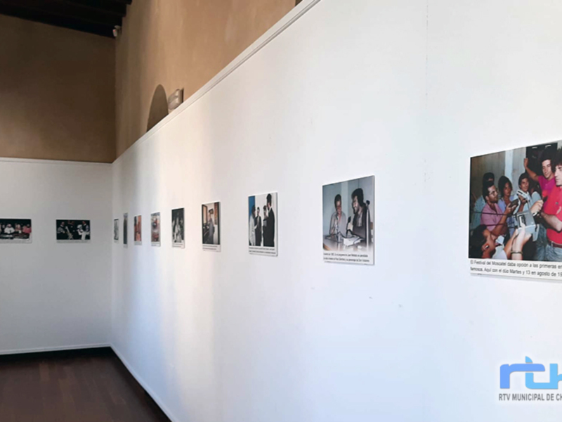 El Castillo acoge la exposición ‘40 Aniversario de Radio Chipiona Emisora Municipal’ 