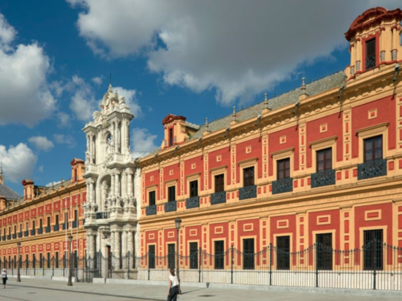 Un paseo histórico por "El Palacio de San Telmo", en Andalucía Televisión