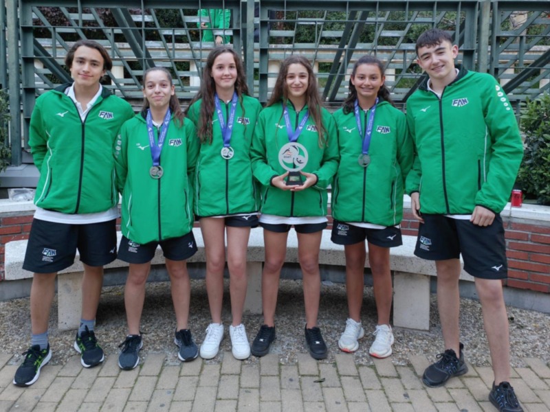 Protagonismo del Club Waterpolo Dos Hermanas PQS en el subtítulo nacional de la selección andaluza infantil femenina