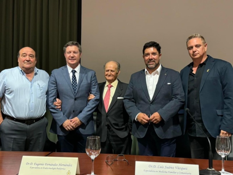El Loreño presenta su último trabajo en Colegio Medicos de Sevilla