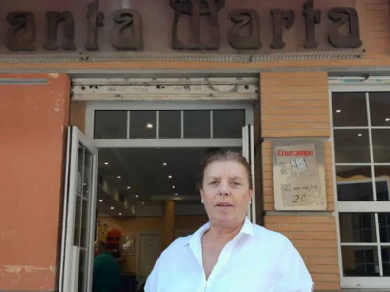 Muere Charo Caro, alma mater junto a sus hermanos del bar Santa Marta