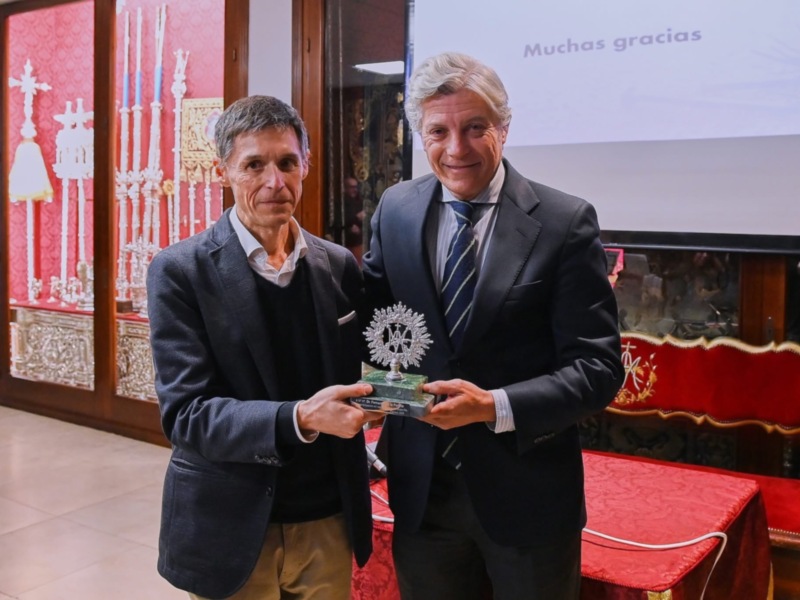 Fernando de la Portilla regaló el fajín de Melchor a la Virgen de la Palma Coronada.