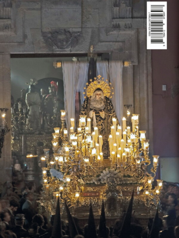 Varios cinco minutos a solas con la Soledad de San Lorenzo recogidos en un nuevo libro 