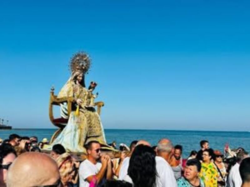 Chipiona ya vive el día de la Virgen del Carmen con estreno esta tarde de una salve a la patrona de los marineros con letra de Manuel Guardia