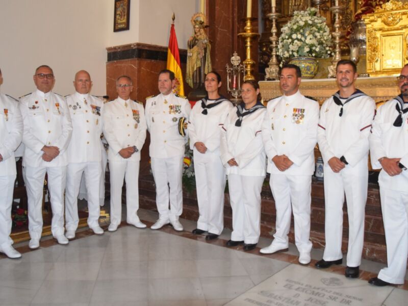 La Comandancia Naval de Sevilla rinde homenaje a su patrona en la sede de la Esperanza de Triana