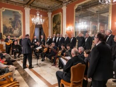 Ricardo Lafuente, el compositor que hizo universal el sonido marinero torrevejense a beneficio de la Fundación Capaz de Ser