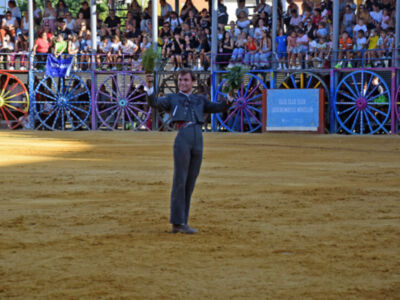 Manuel Quintana y Pedro Caminero se van de vacío Cristóbal de Lara corta dos orejas en la Algaba (Sevilla)