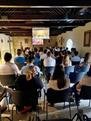  El Cabildo de Sevilla impulsa un curso de seguridad y prevención de incendios para el personal de la Catedral