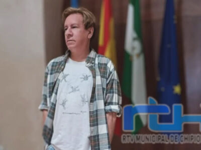 Santiago Escalante celebra 45 años de trayectoria en el cine, la televisión y el teatro español