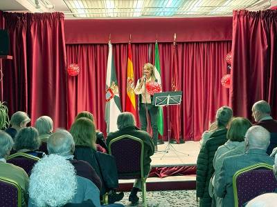  La Casa de Ceuta en Sevilla celebra el Día de los Enamorados con un recital de poesía que llena su salón de actos