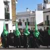  La Vera-Cruz de Alcalá del Río renueva su legado de fe en el Jueves Santo ilipense 