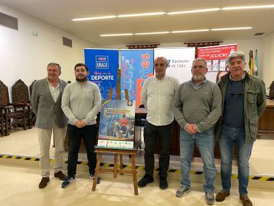 El Open de acceso al equipo nacional beach sprint de remo, en La Línea