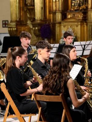 Sevilla honra la historia compartida entre España y Estados Unidos con un concierto de excelencia 