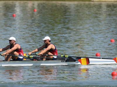 Triple opción de medalla para el remo español en la Copa del Mundo de Sevilla