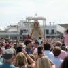 El Rocío renueva su fe multitudinaria procesión de la Virgen en una madrugada de fervor y tradición