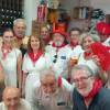 El Hogar Navarro de Sevilla inaugura los Sanfermines con el tradicional chupinazo en el barrio de Nervión