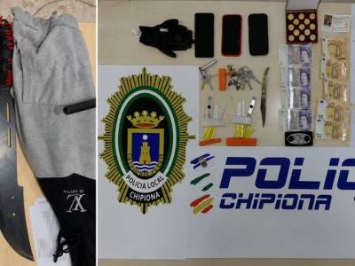 La Policía Local de Chipiona detiene en una jornada a cuatro personas en dos intervenciones por violencia, robos y atentado contra agentes