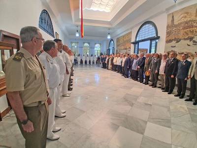  La Armada renueva su representación en Sevilla con el relevo al frente de la Comandancia Naval 