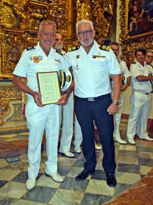 La Hermandad Mareantes del Sur renueva en San Telmo la tradición marinera de Nuestra Señora del Buen Aire 