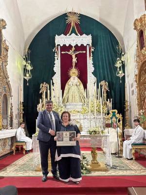 Fe, formación y convivencia fraterna en los actos conmemorativos de la Coronación de la Virgen de las Angustias de Alcalá del Río