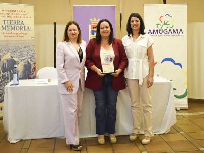 Acto institucional del Día Internacional de las Mujeres Rurales en Los Palacios y Villafranca.